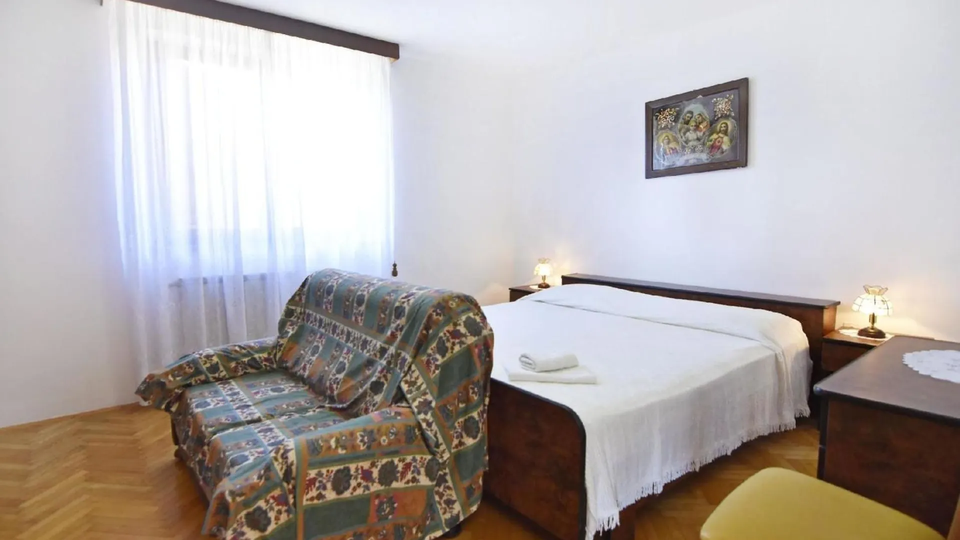 Wohnung In Der Naehe Des Strandes Basanija