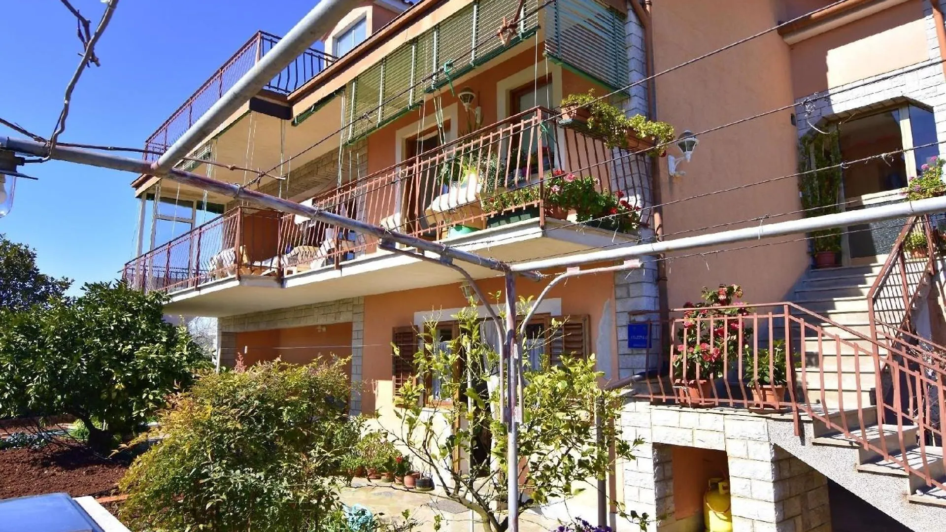 Wohnung In Der Naehe Des Strandes Basanija